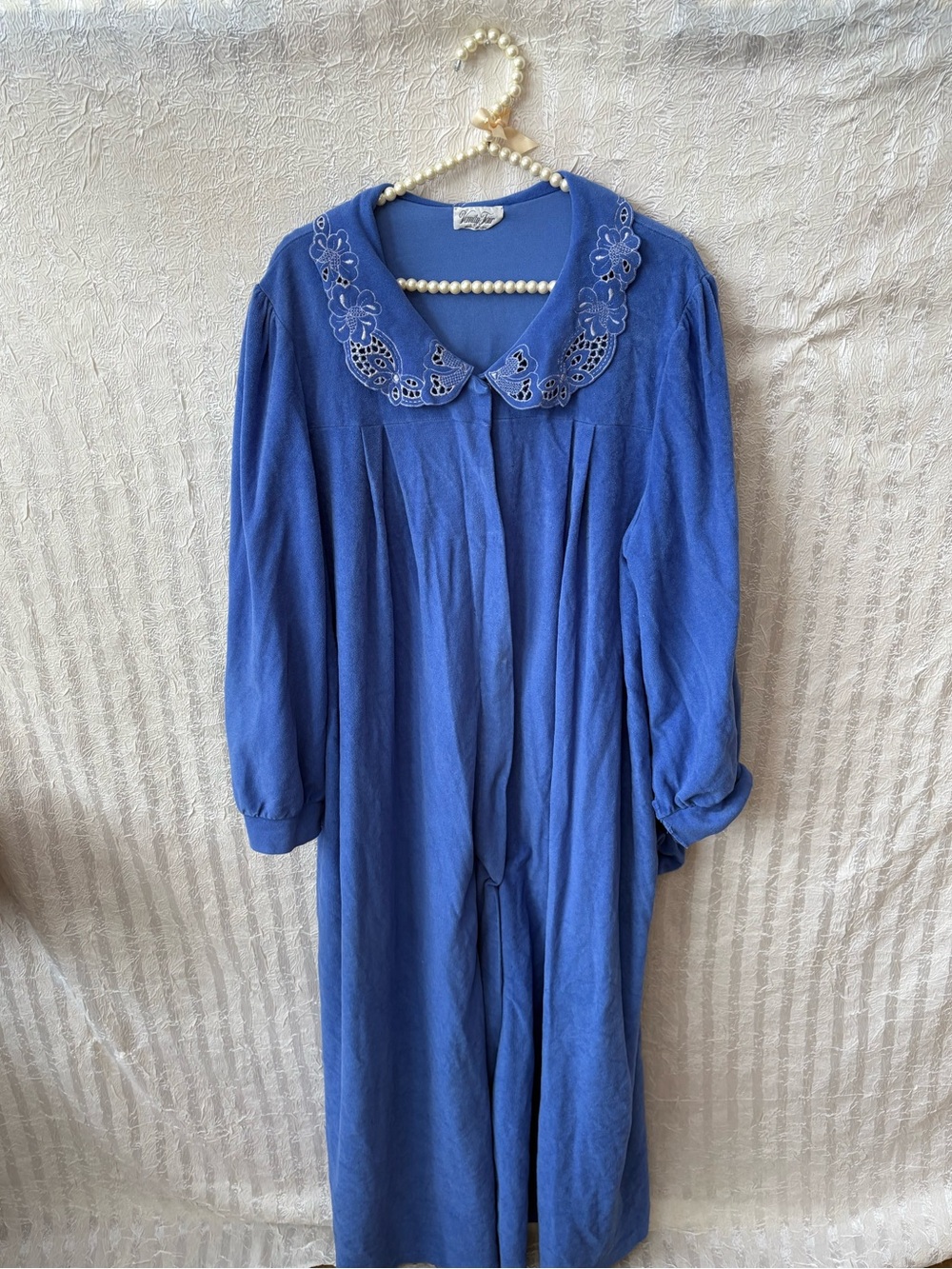 Vintage Vanity Fair Velour Royal Blue Embroidered Collar Robe with Pockets - 2X